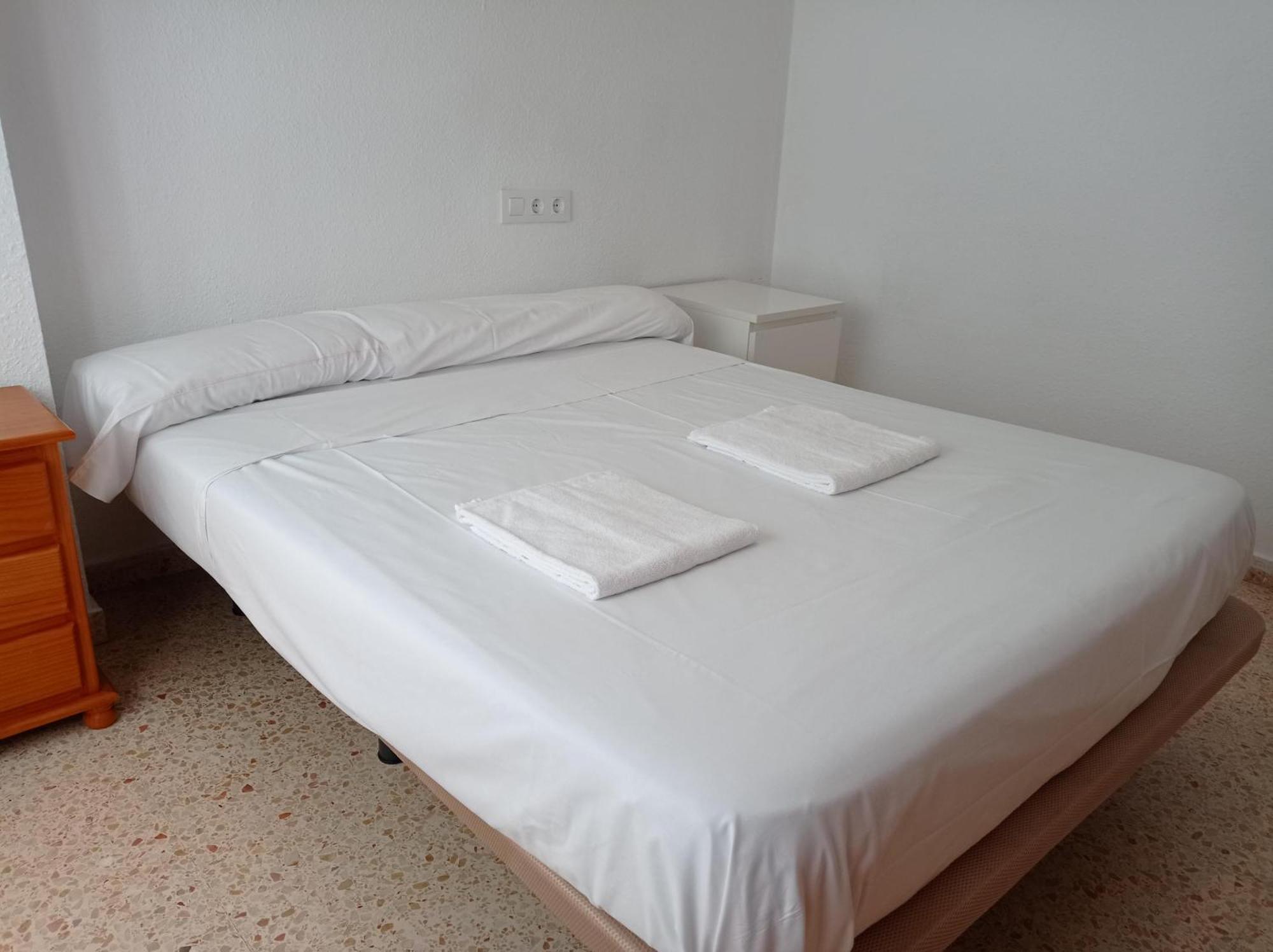 Apartamentos Bonaire 1ª Linea Wifi Solo Familias Serviplaya Гандия Экстерьер фото