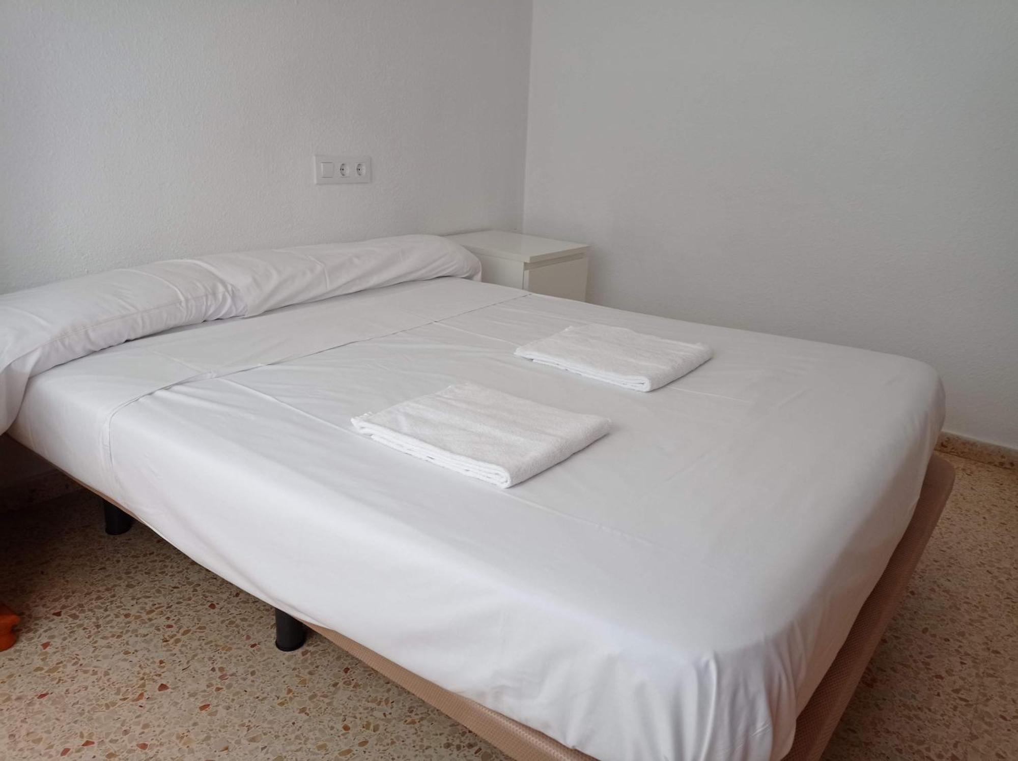 Apartamentos Bonaire 1ª Linea Wifi Solo Familias Serviplaya Гандия Экстерьер фото